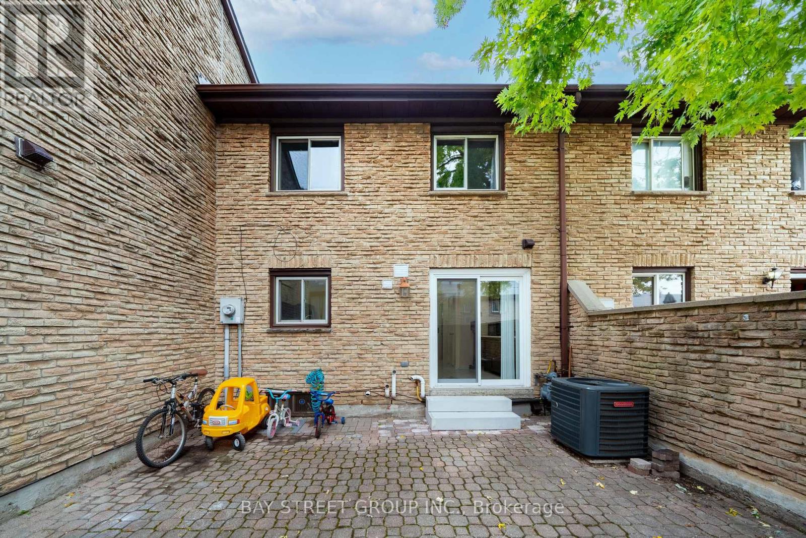 49- 100 Burrows Hall Boulevard, Toronto, ON photo 39