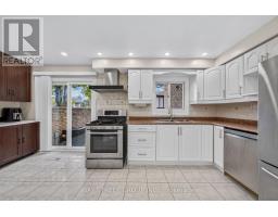 49 - 100 Burrows Hall Boulevard, Toronto, ON M1B1M7 Photo 11