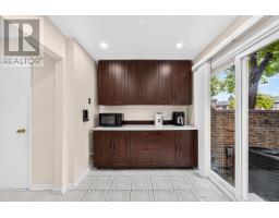 49 - 100 Burrows Hall Boulevard, Toronto, ON M1B1M7 Photo 13