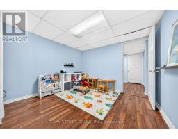 49 - 100 Burrows Hall Boulevard, Toronto, ON M1B1M7 Photo 31