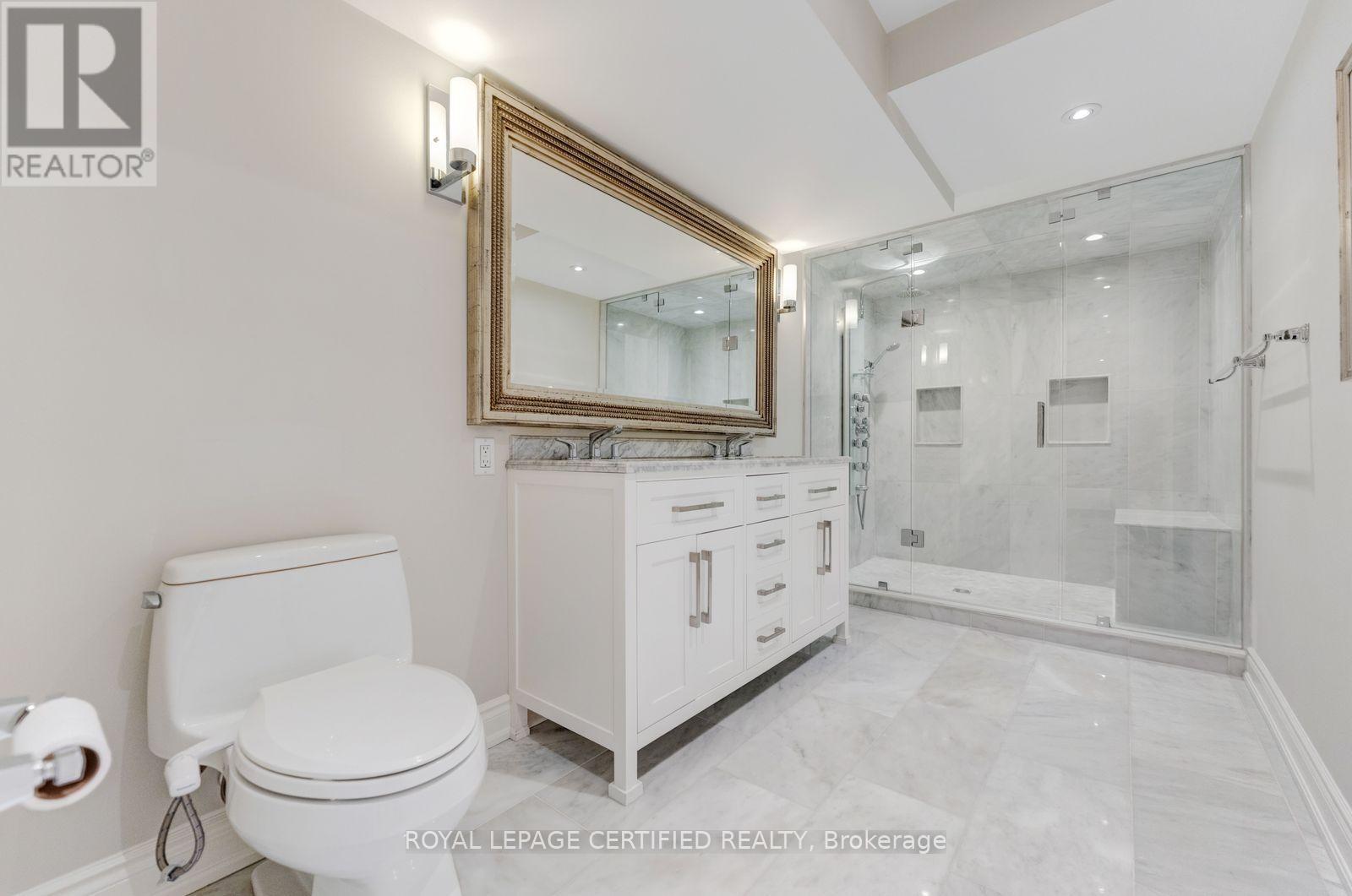 2479 Bon Echo Drive — photo 26