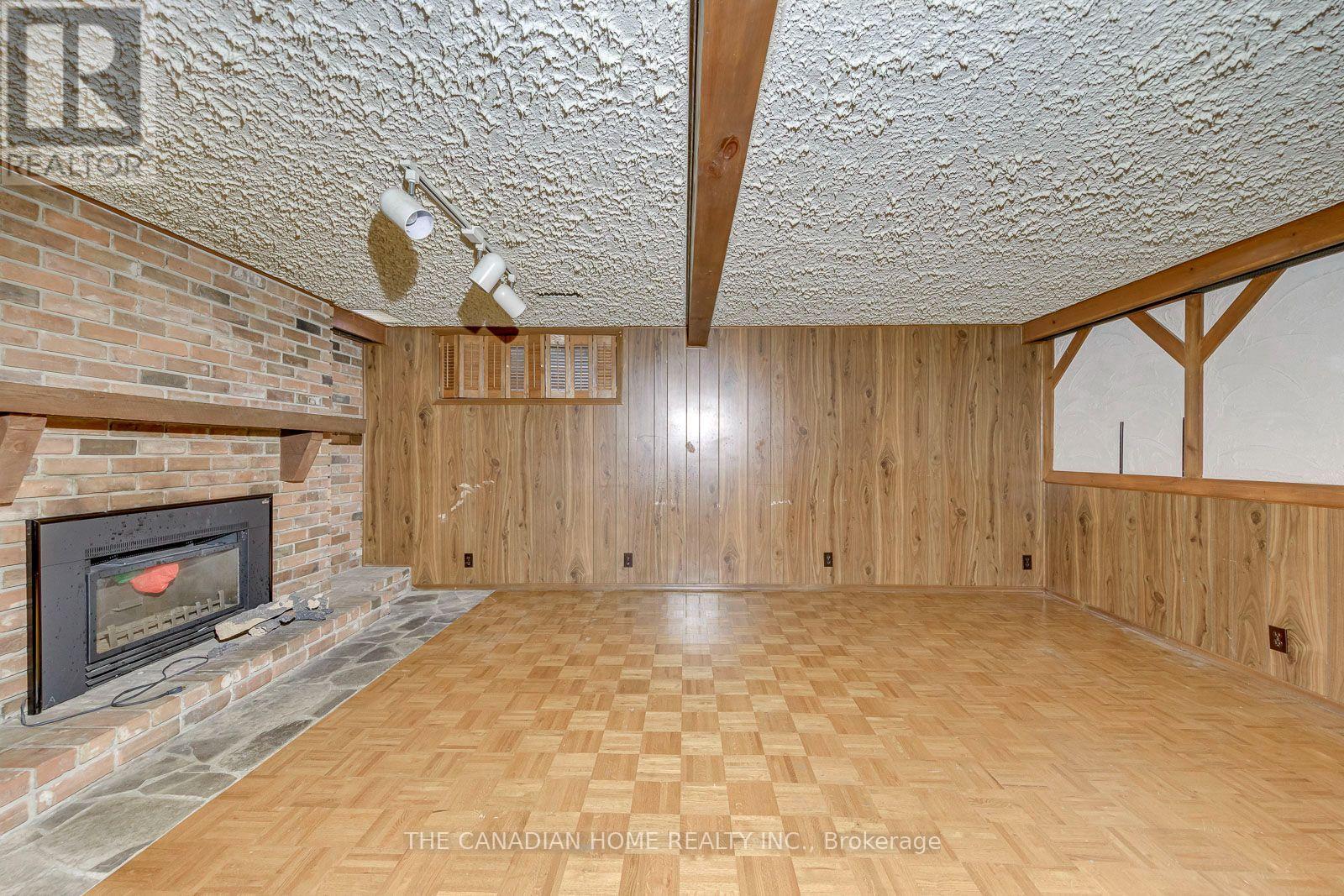 15 Newton Road, Brampton, ON photo 32