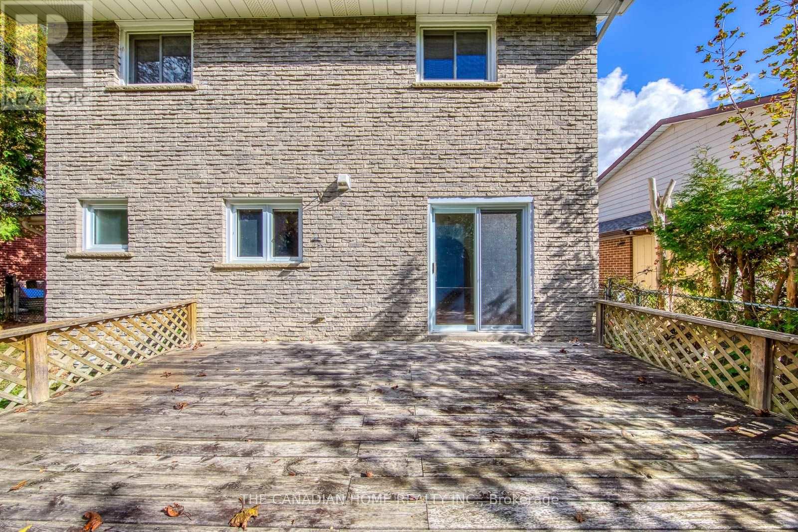 15 Newton Road, Brampton, ON photo 35