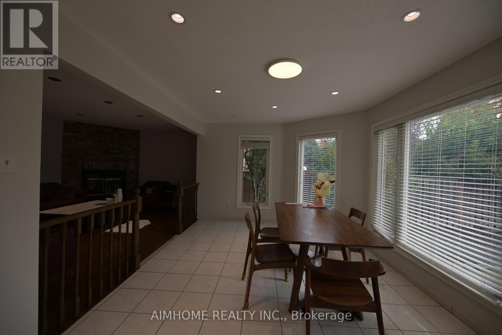 521 CHIEFTAN CIRCLE, Mississauga (Hurontario) — photo 10