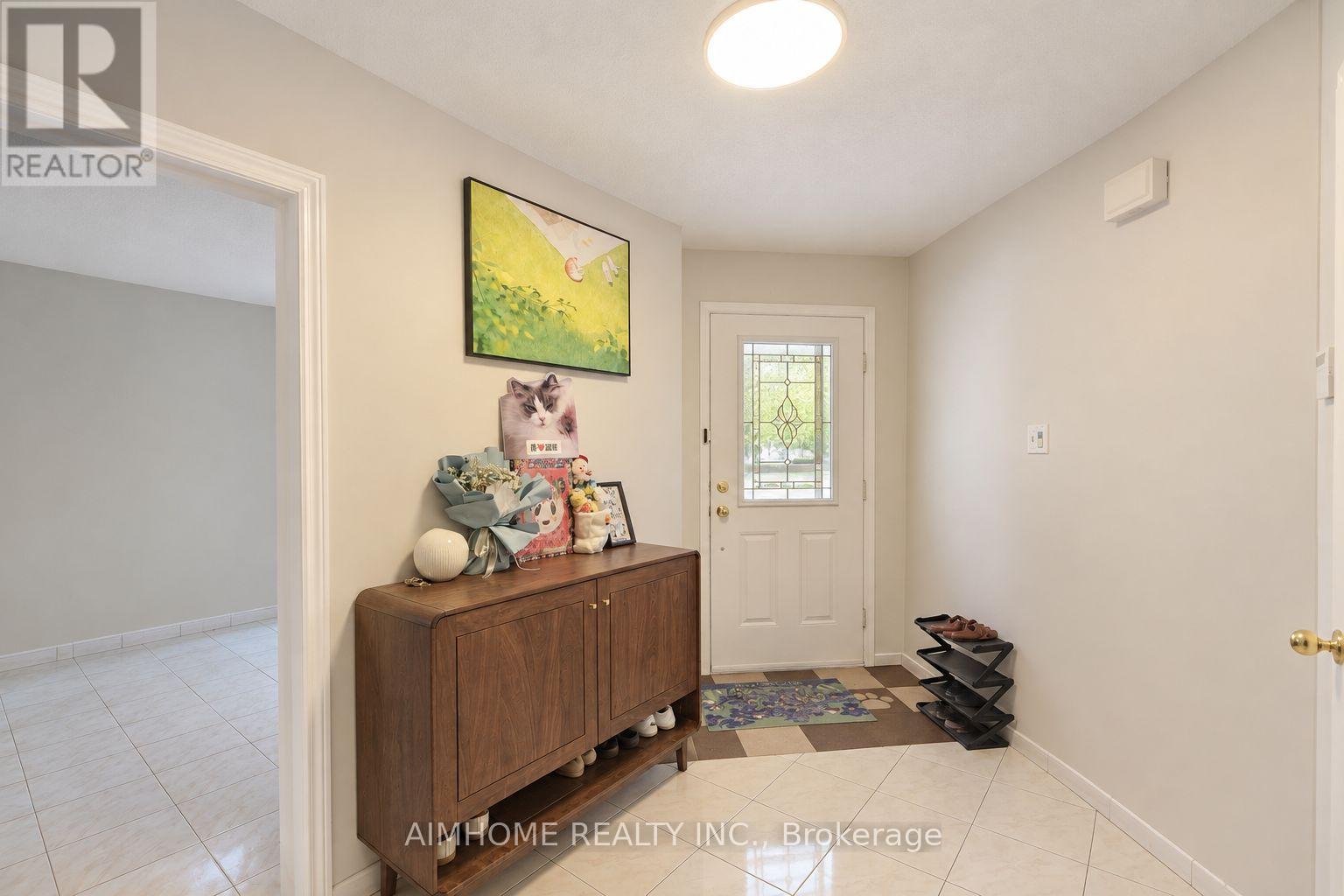 521 CHIEFTAN CIRCLE, Mississauga (Hurontario) — photo 3