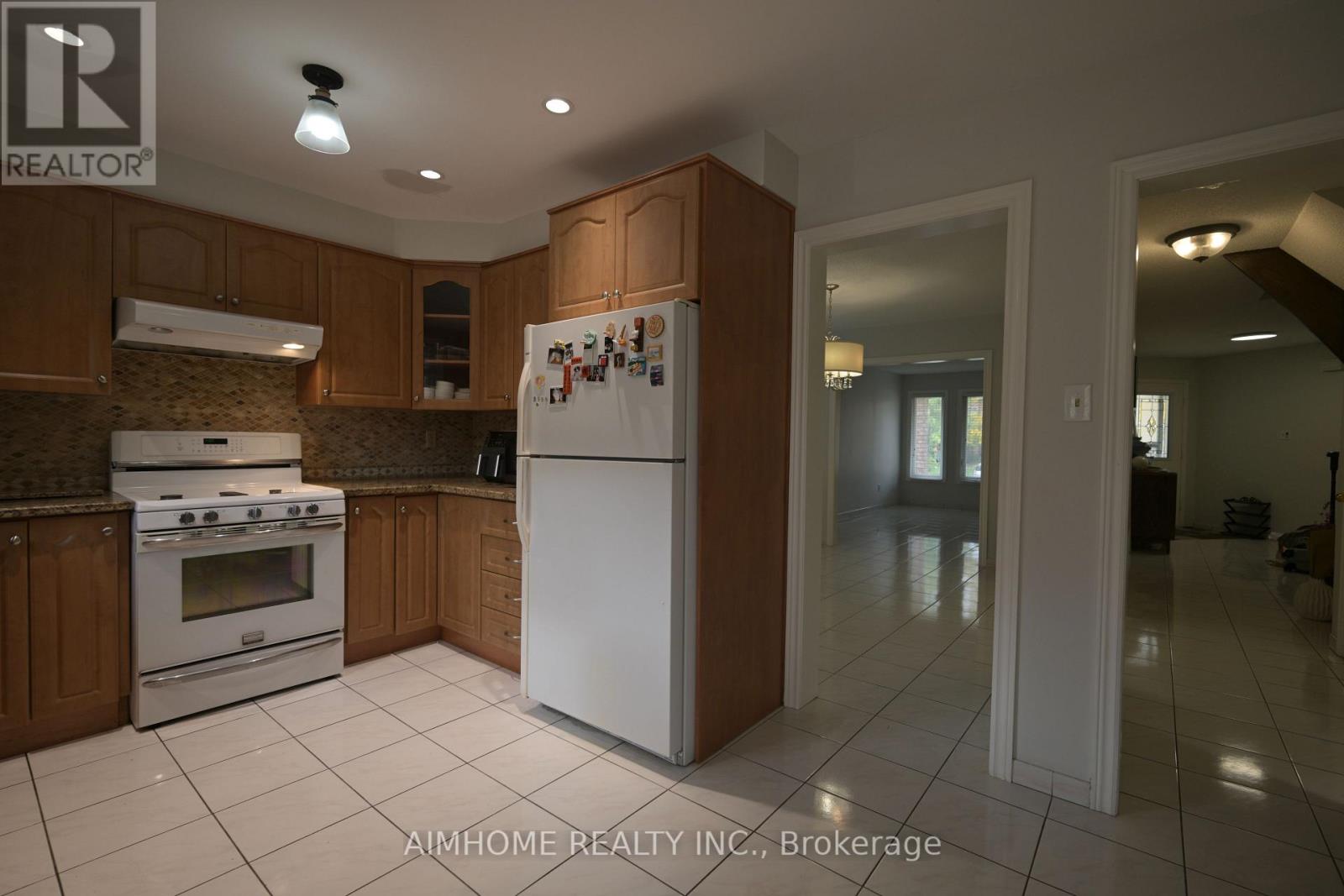521 CHIEFTAN CIRCLE, Mississauga (Hurontario) — photo 6
