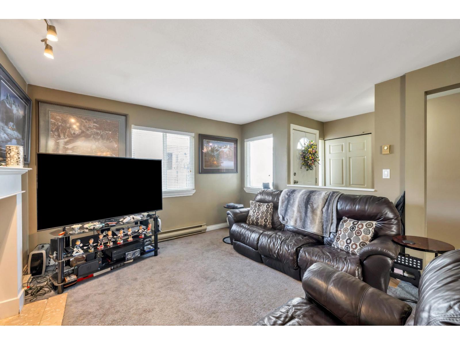 Photo of 183 10077 156 STREET 3