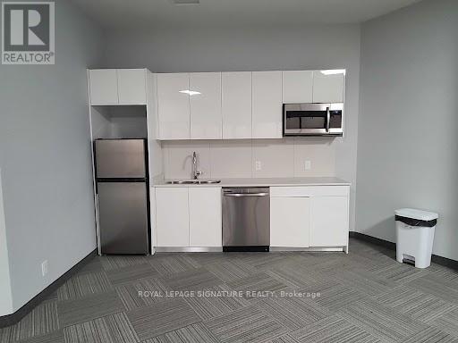 652 Princess Street — photo 21