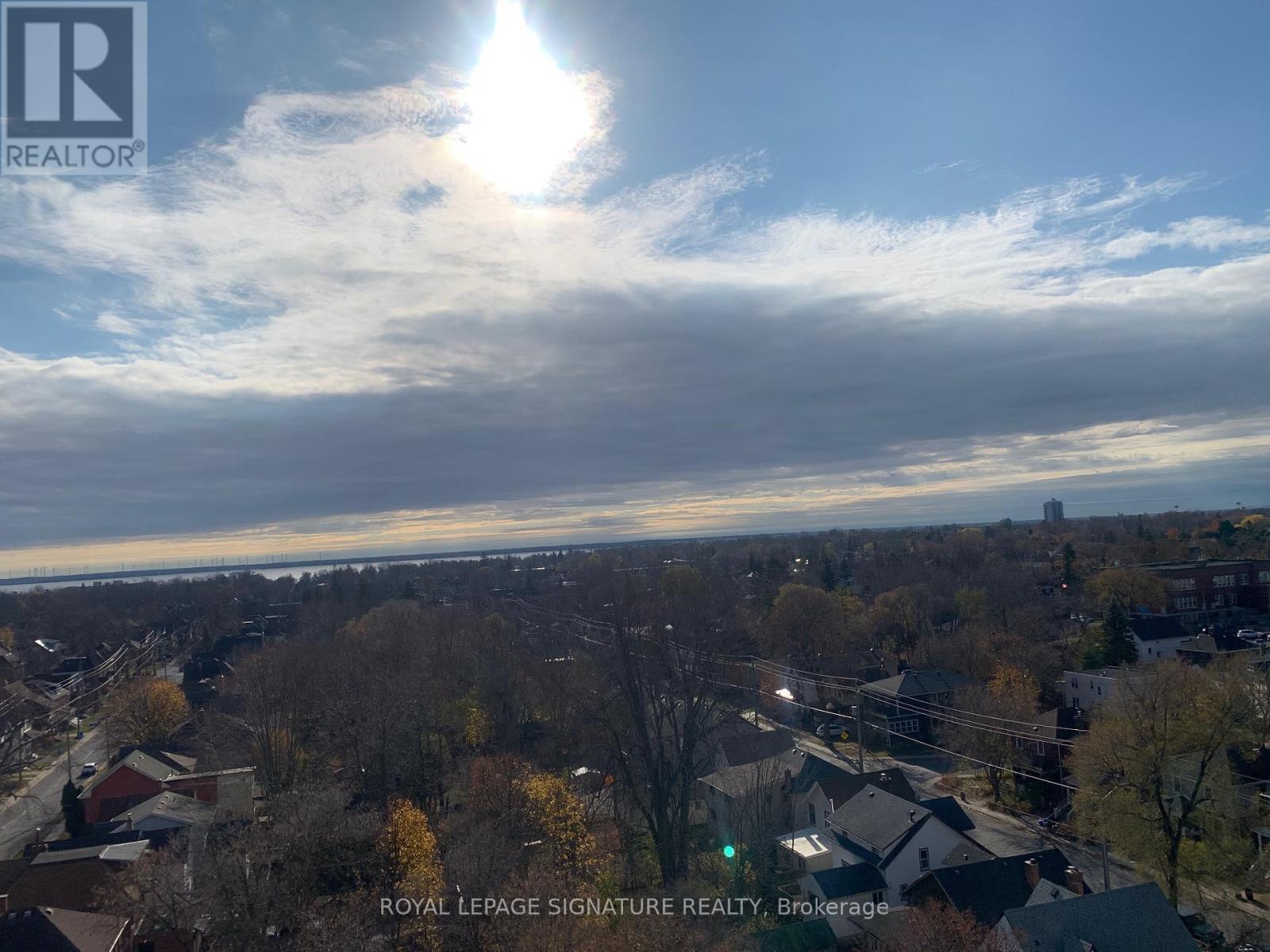 652 Princess Street — photo 31
