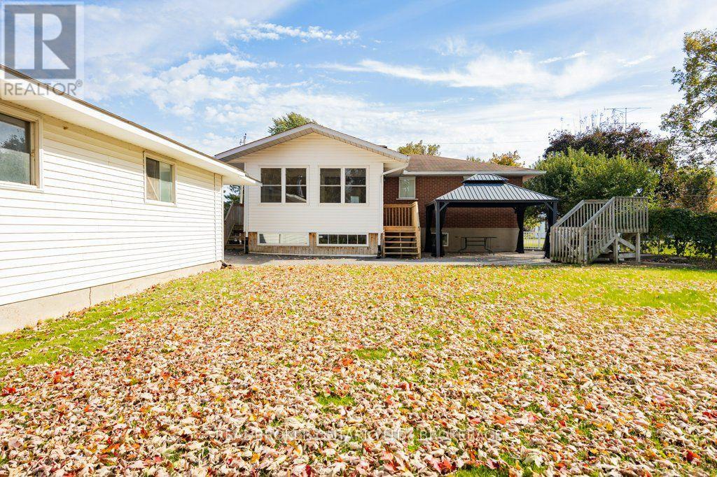 18235 Rene Street — photo 46