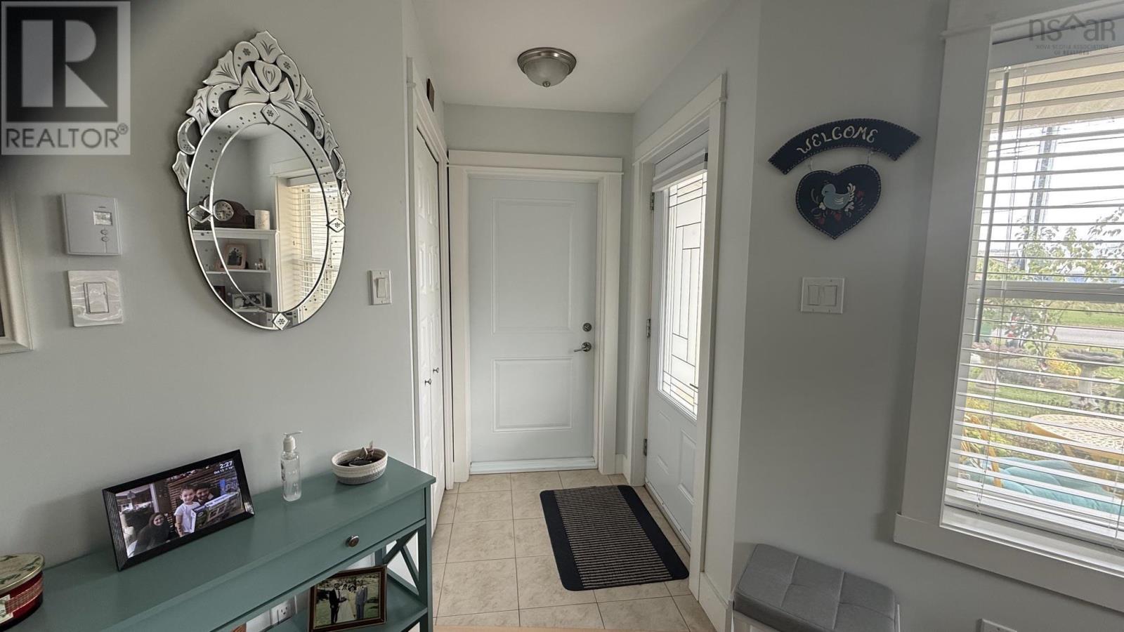 1215 Starrs Point Road - 13