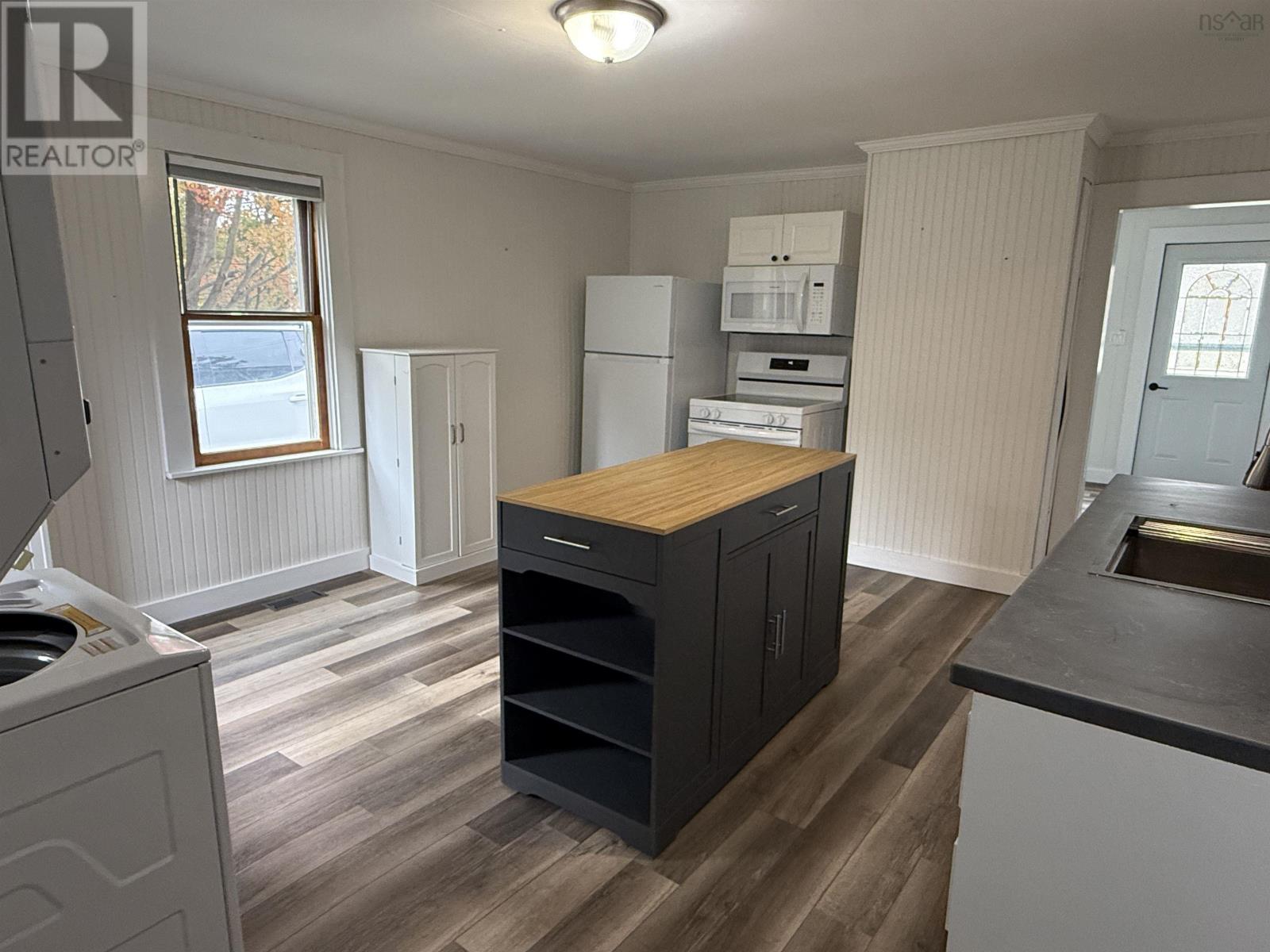 248 Munroe Avenue Extension - 5