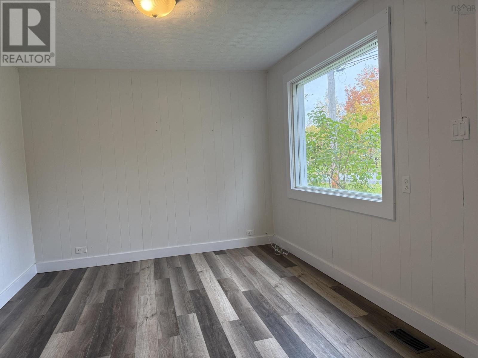 248 Munroe Avenue Extension - 12