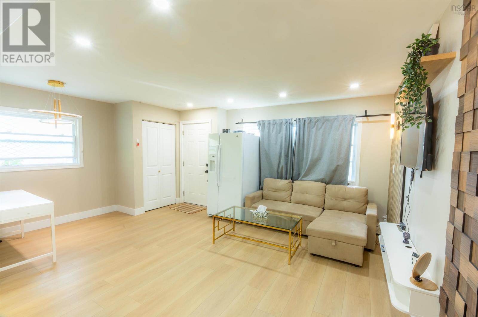 #23 Mountain Avenue - 11