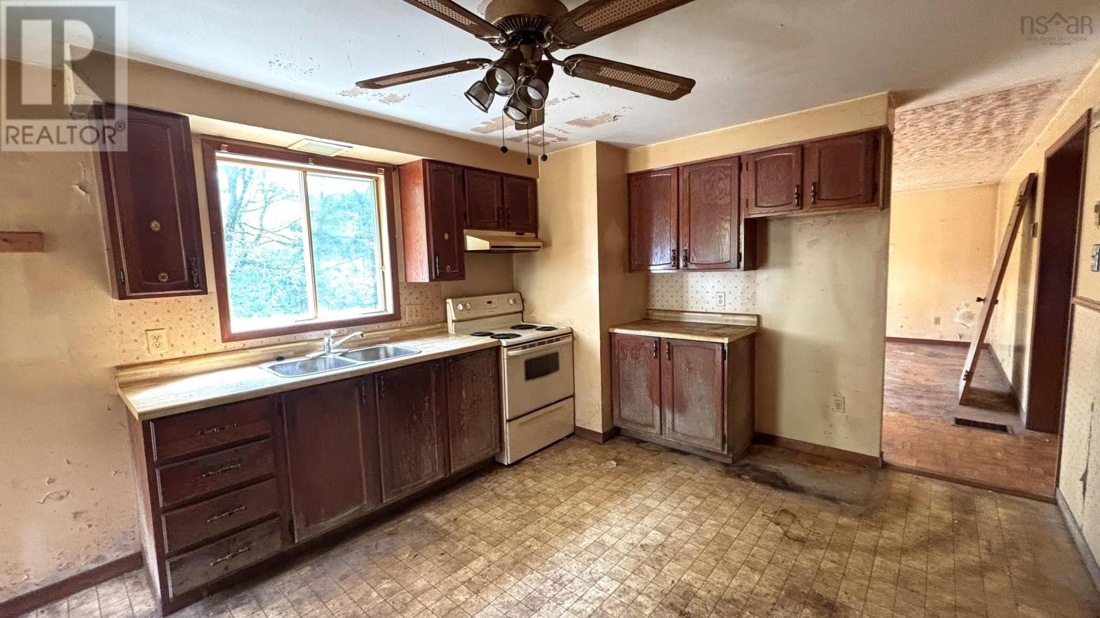 254 Sunken Lake Road - 8