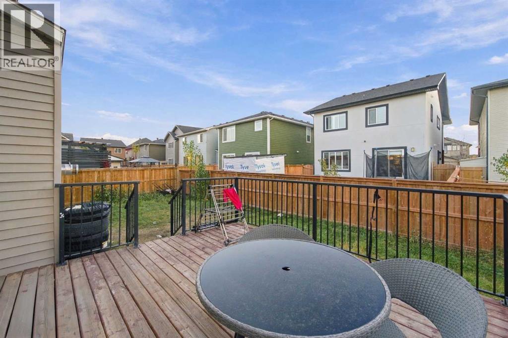 242 Savanna Close NE - photo 42