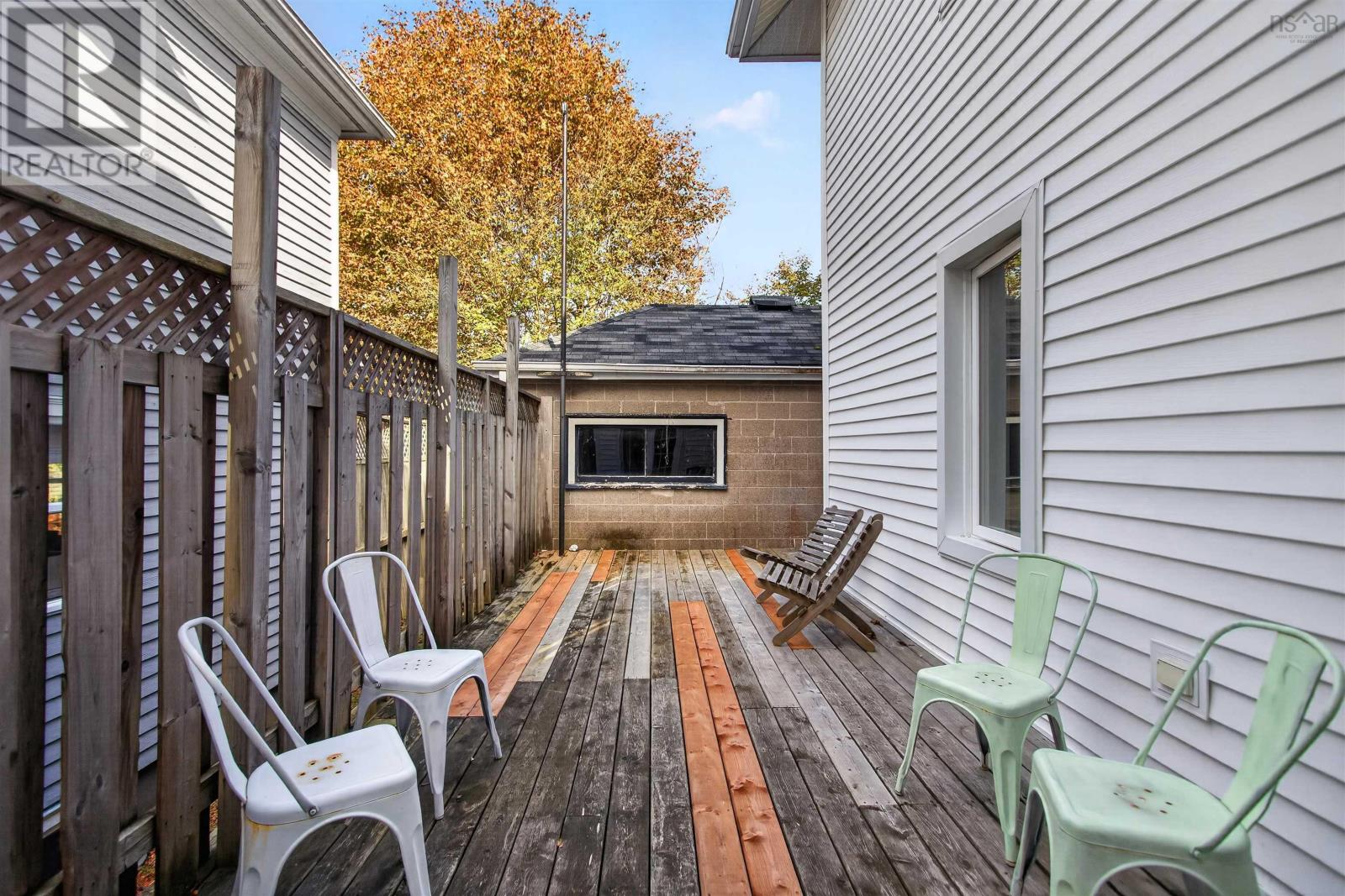 6421/6423 Coburg Road - 19