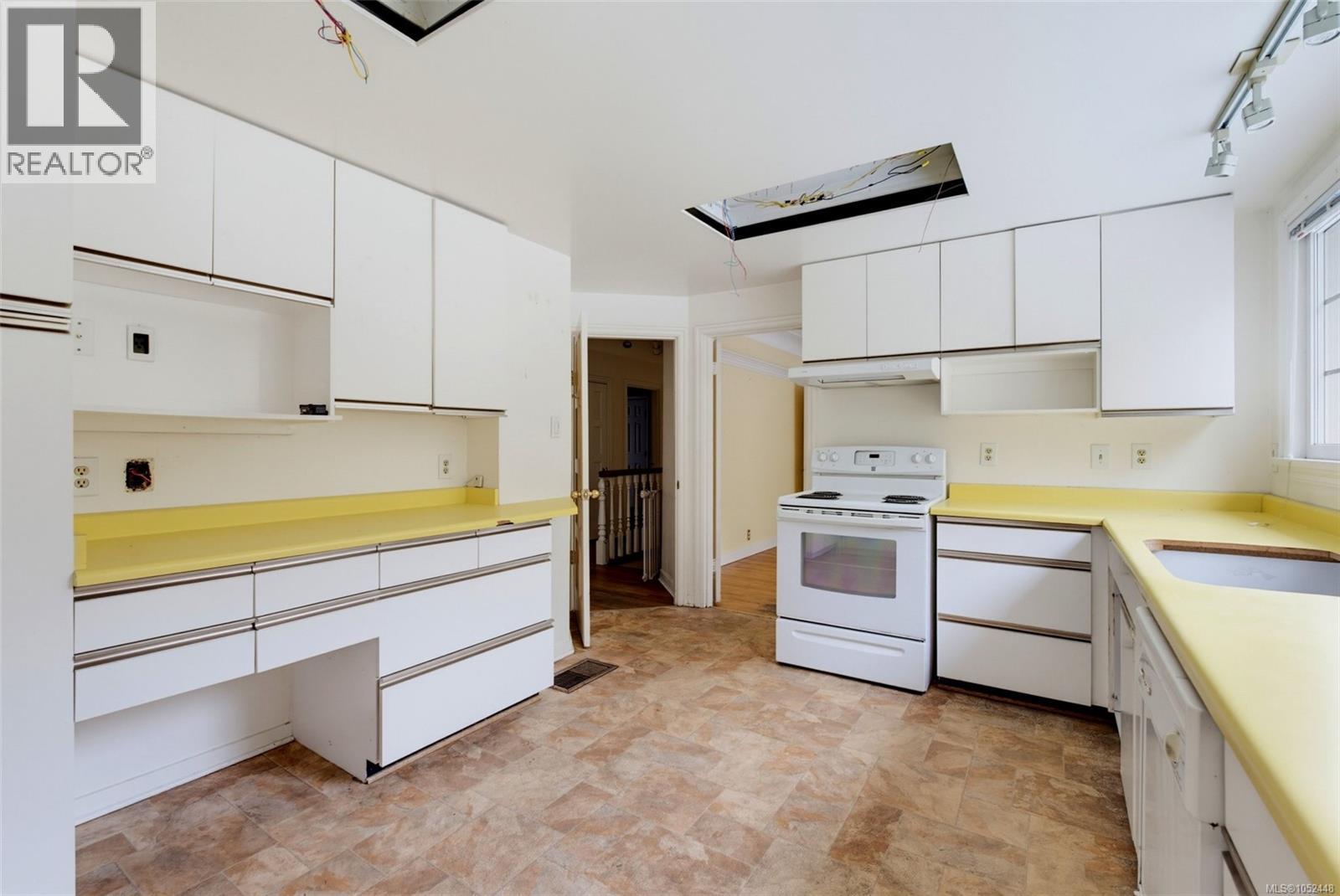  3315 Ripon Road, Oak Bay