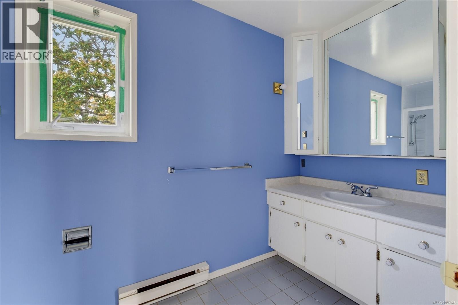  3315 Ripon Road, Oak Bay
