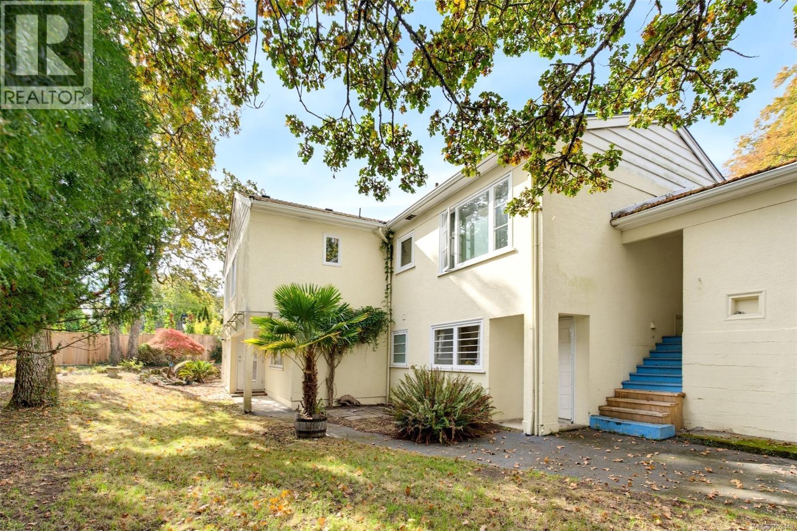  3315 Ripon Road, Oak Bay