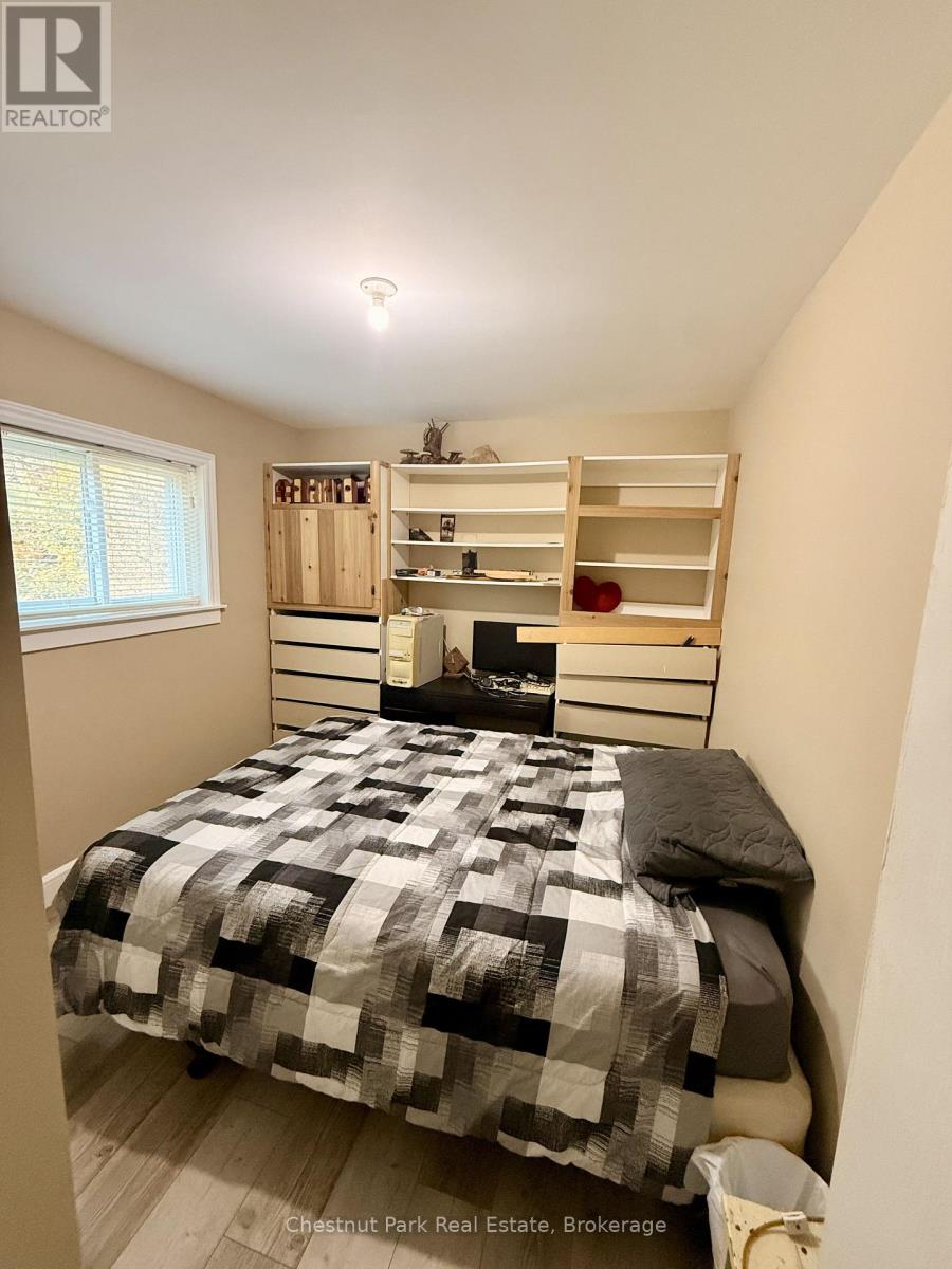 1041 Holiday Park Drive — photo 12