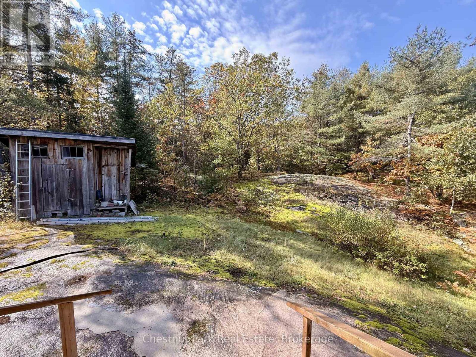 1041 Holiday Park Drive — photo 14