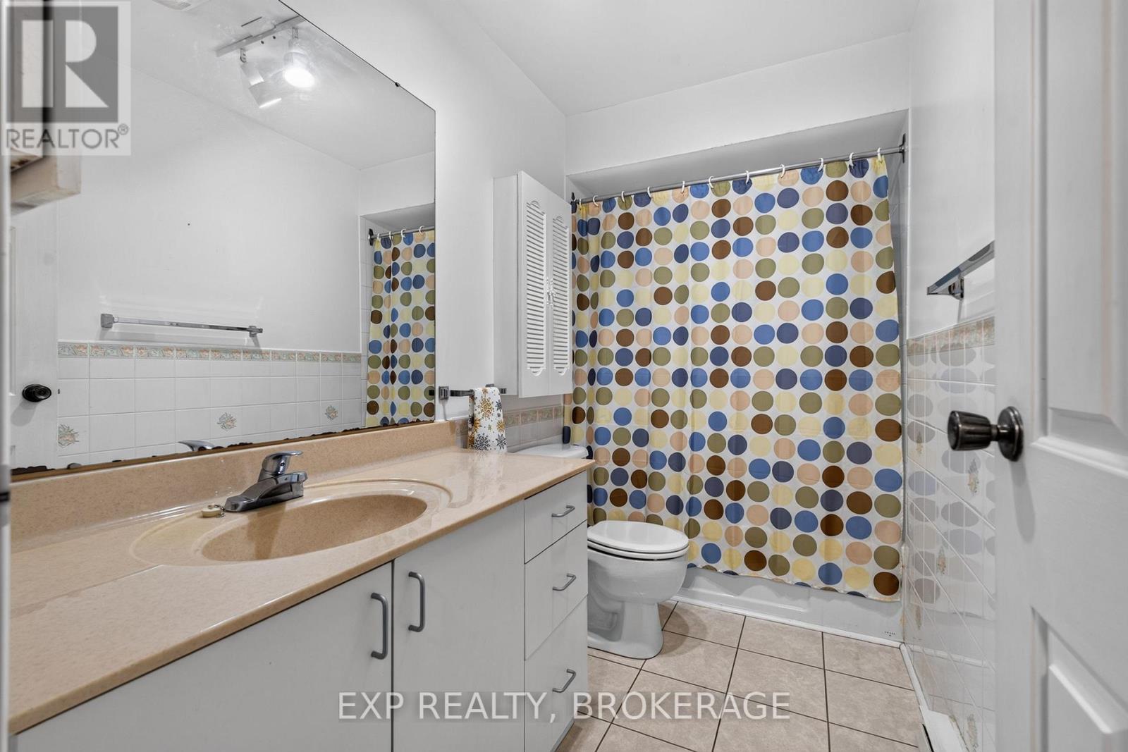 115 Wright Crescent — photo 23
