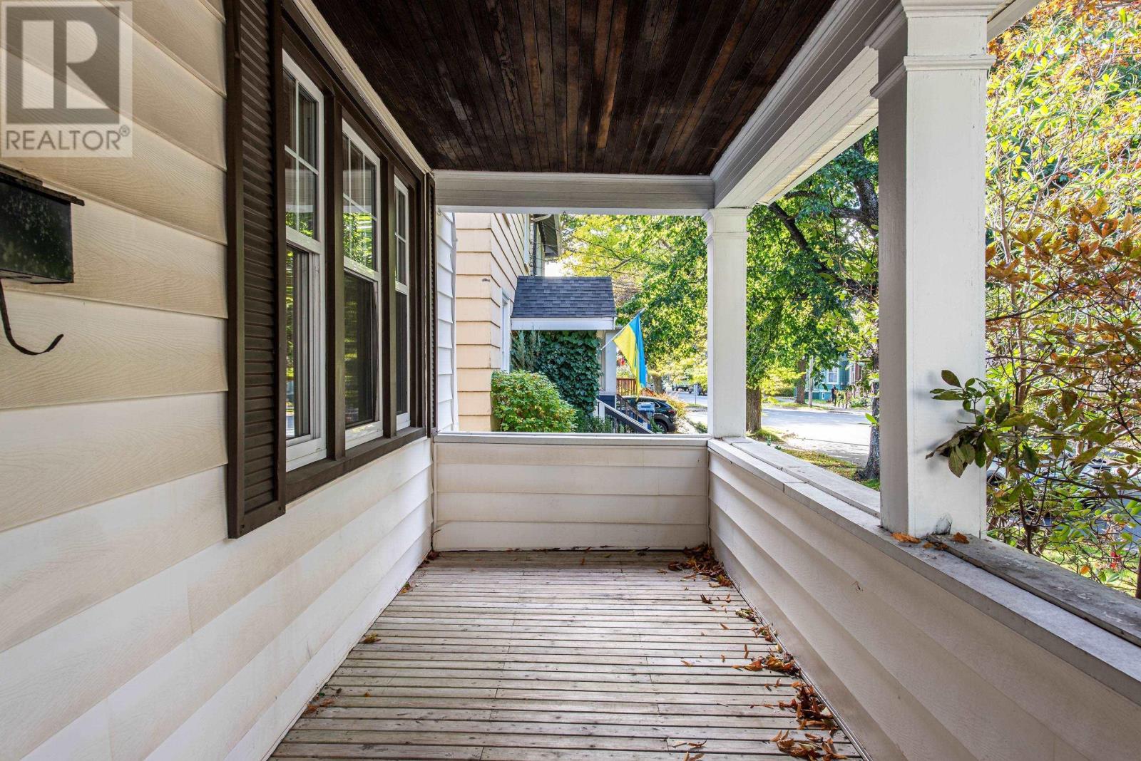 1951 Vernon Street - 4