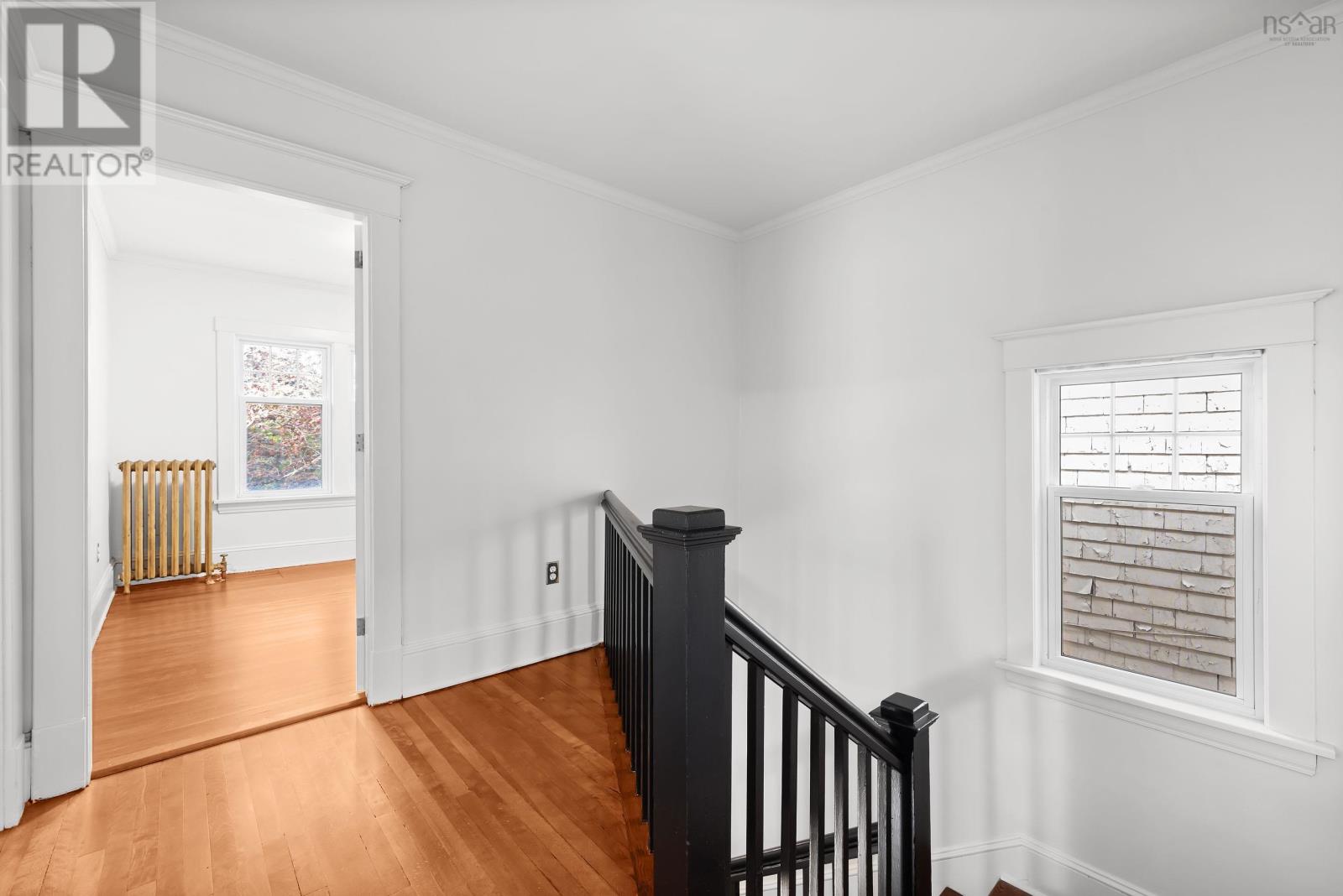 1951 Vernon Street - 19