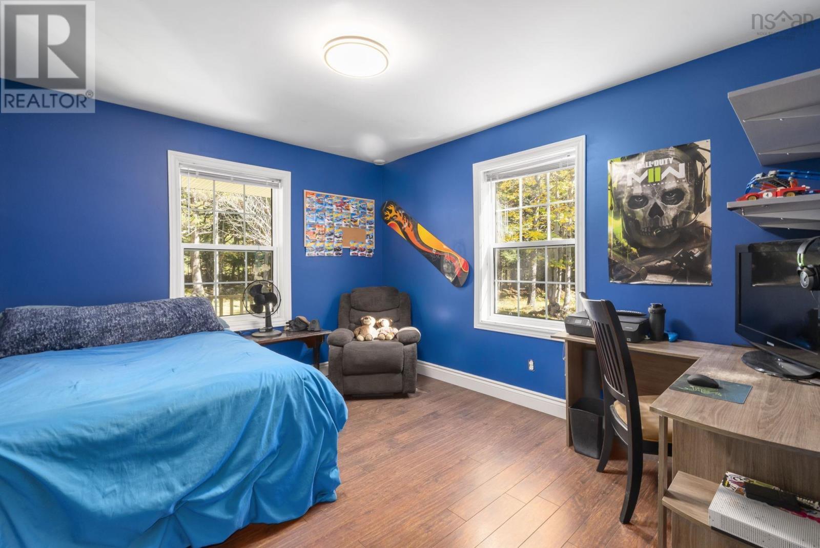 696 Summit Ridge Road - 23