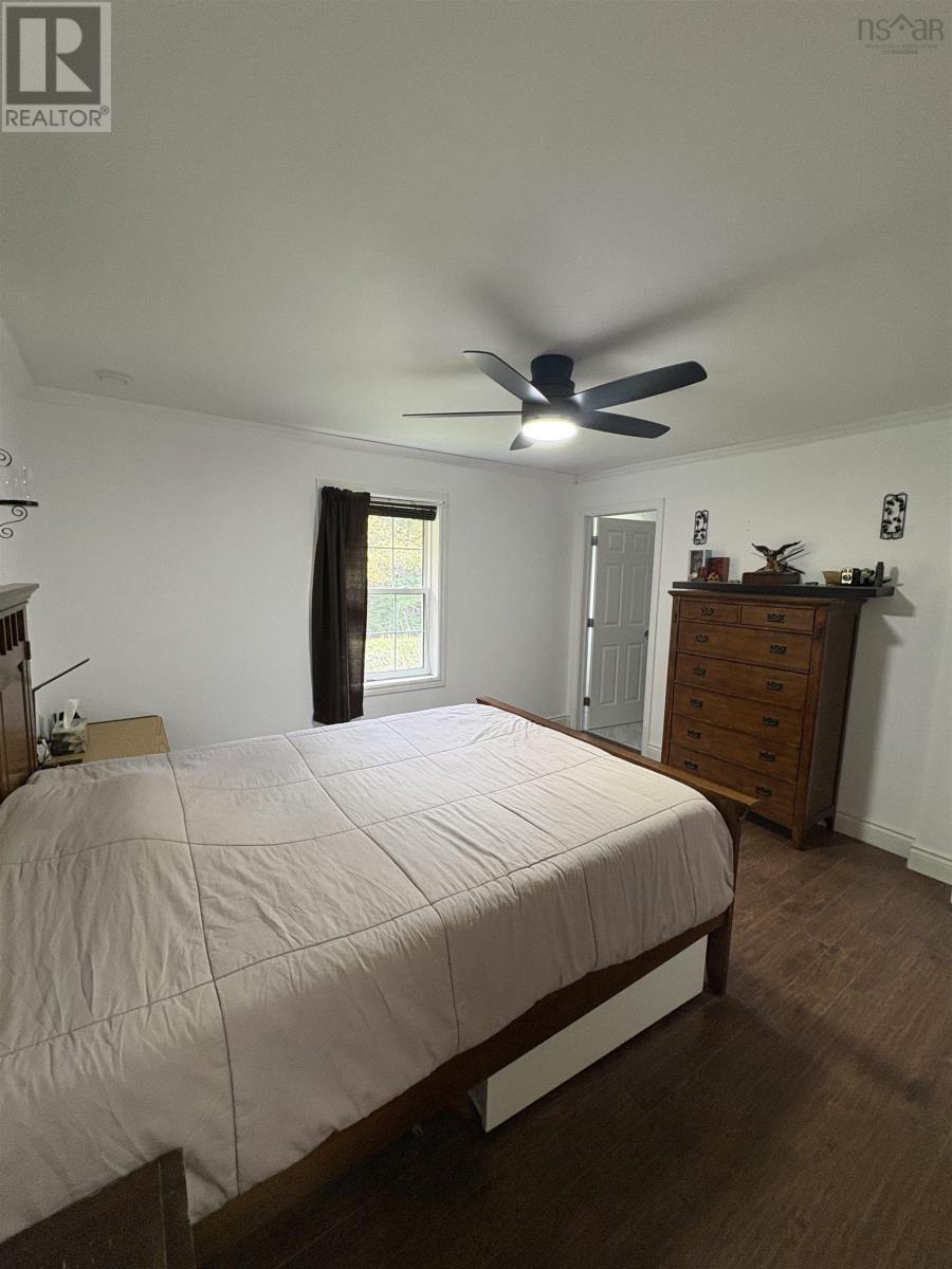 696 Summit Ridge Road - 27