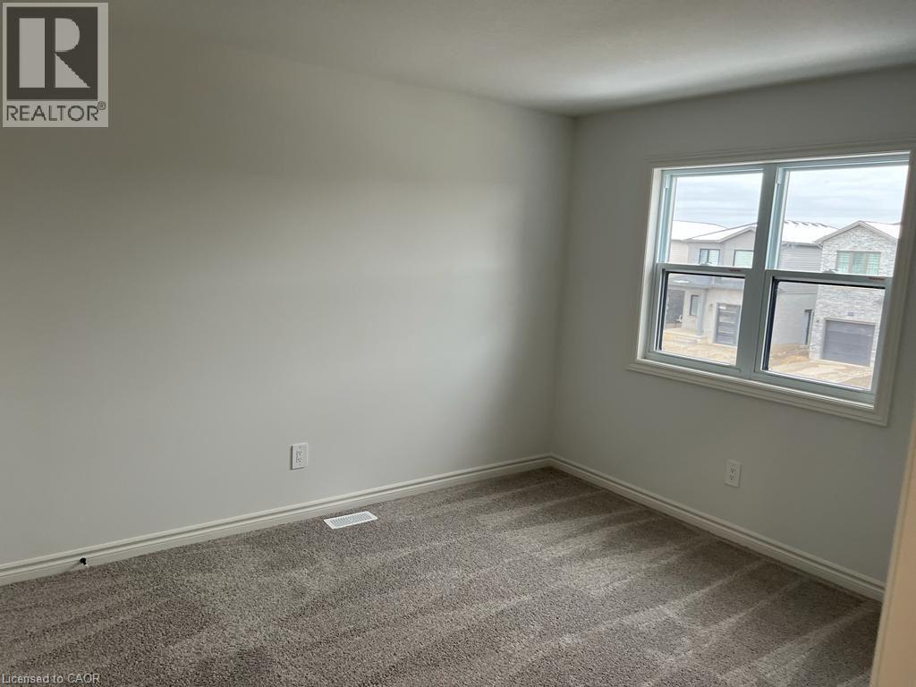 3894 Auckland Avenue — photo 8