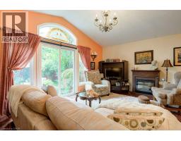 460 Lausanne Crescent, Waterloo, ON N2T2X4 Photo 13