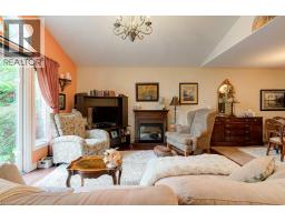 460 Lausanne Crescent, Waterloo, ON N2T2X4 Photo 14