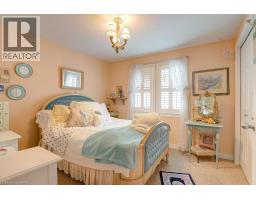 460 Lausanne Crescent, Waterloo, ON N2T2X4 Photo 18
