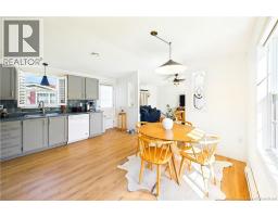 53 Andre, photo 23