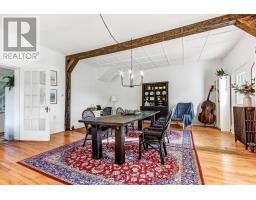 18038 Thorndale Road, Thames Centre, ON N0M2P0 Photo 17