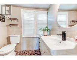 Kitchen - 18038 Thorndale Road, Thames Centre, ON N0M2P0 Photo 8