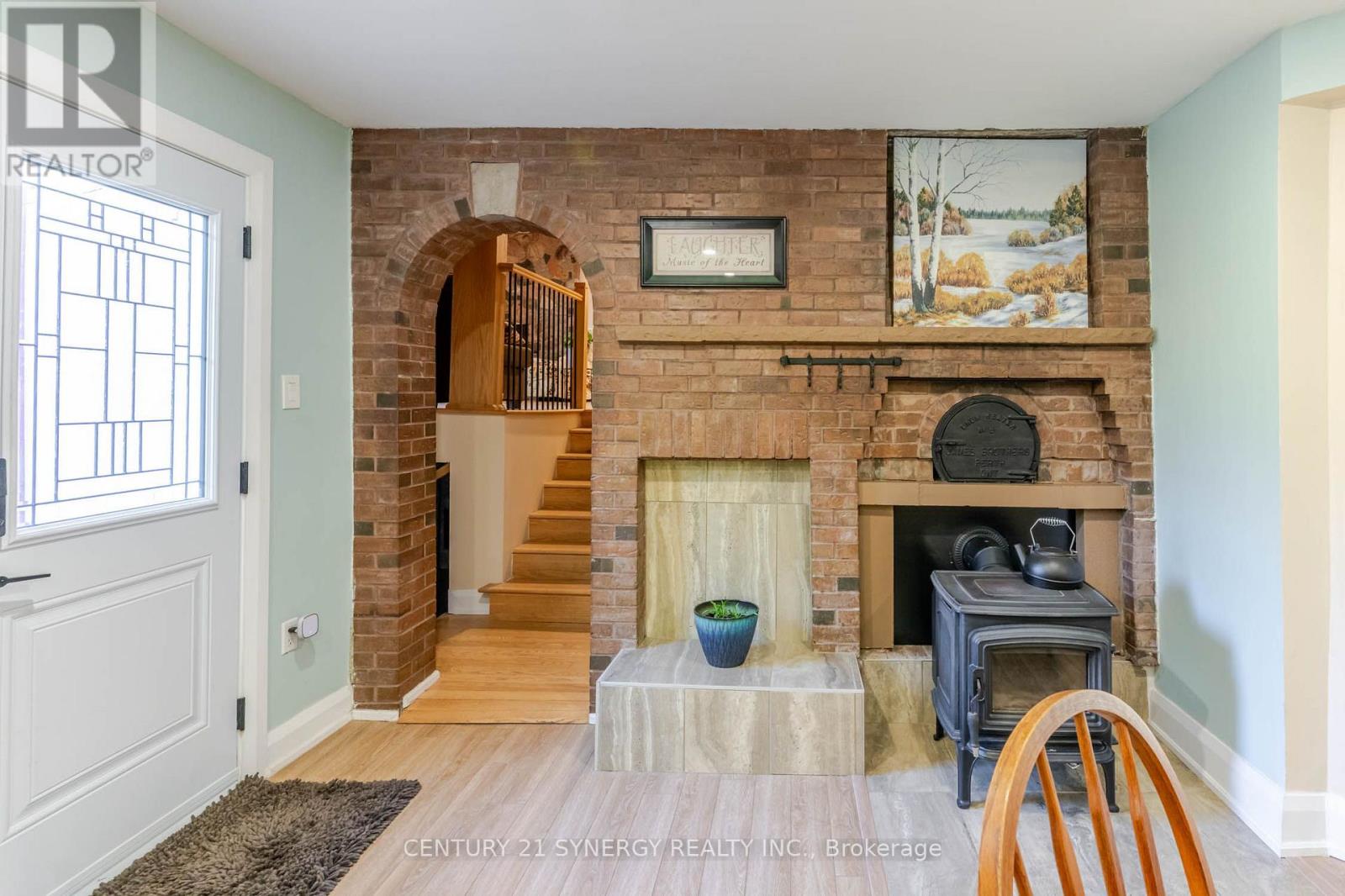 555 Sugarbush Way — photo 15
