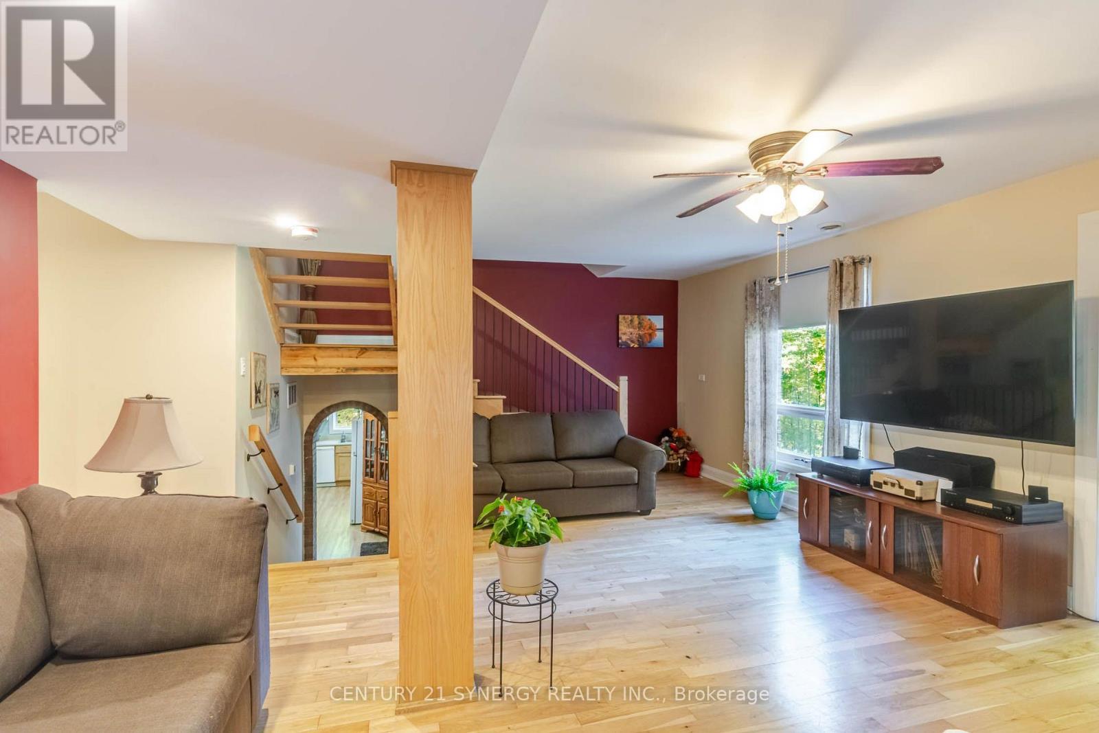 555 Sugarbush Way — photo 18
