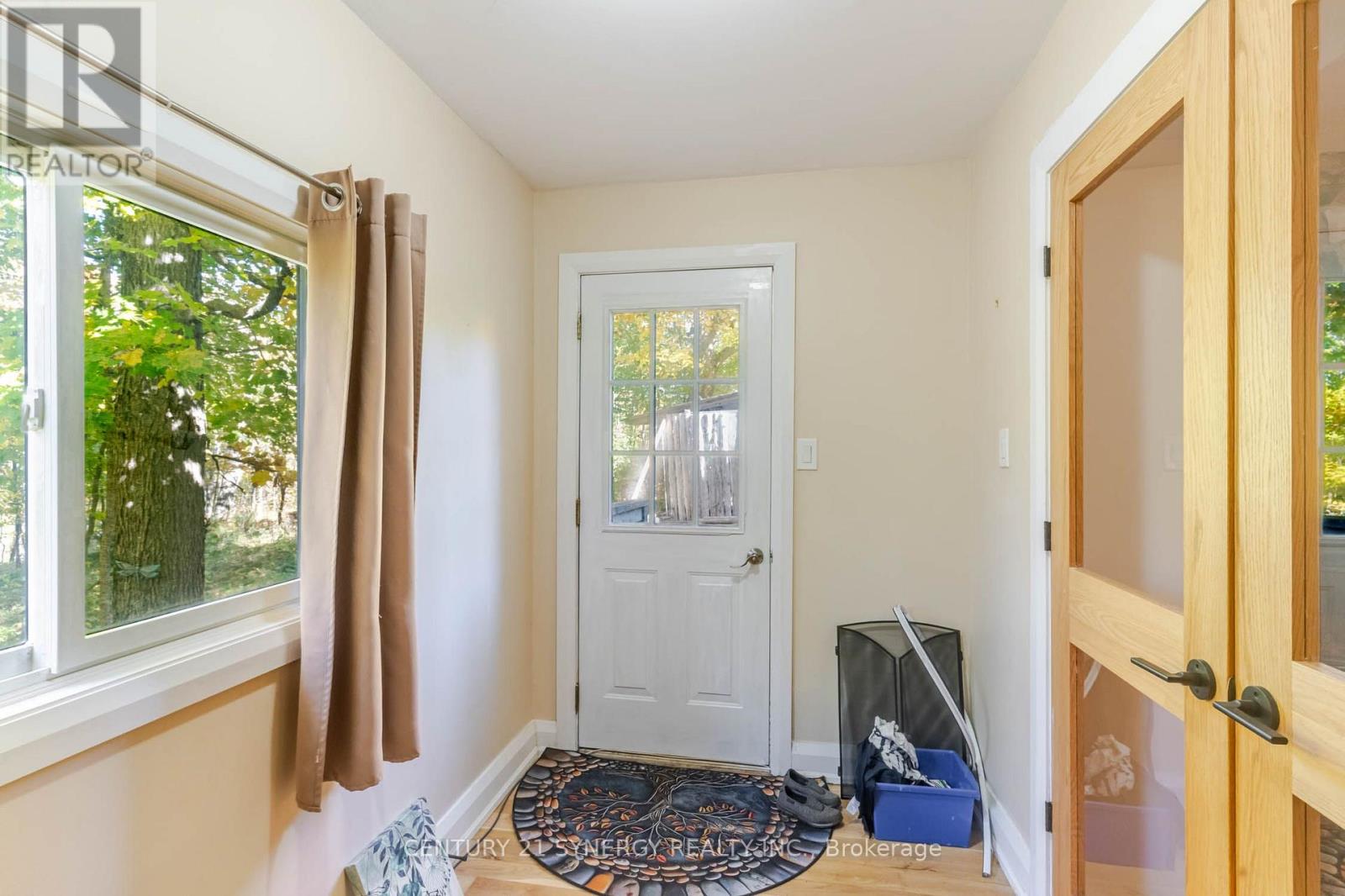 555 Sugarbush Way — photo 20