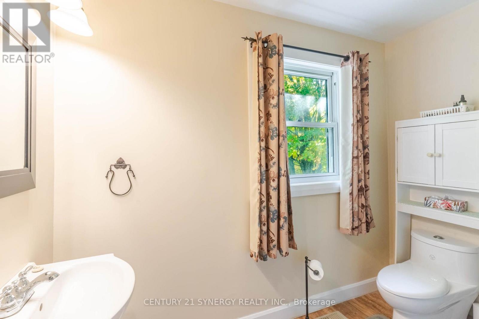 555 Sugarbush Way — photo 27