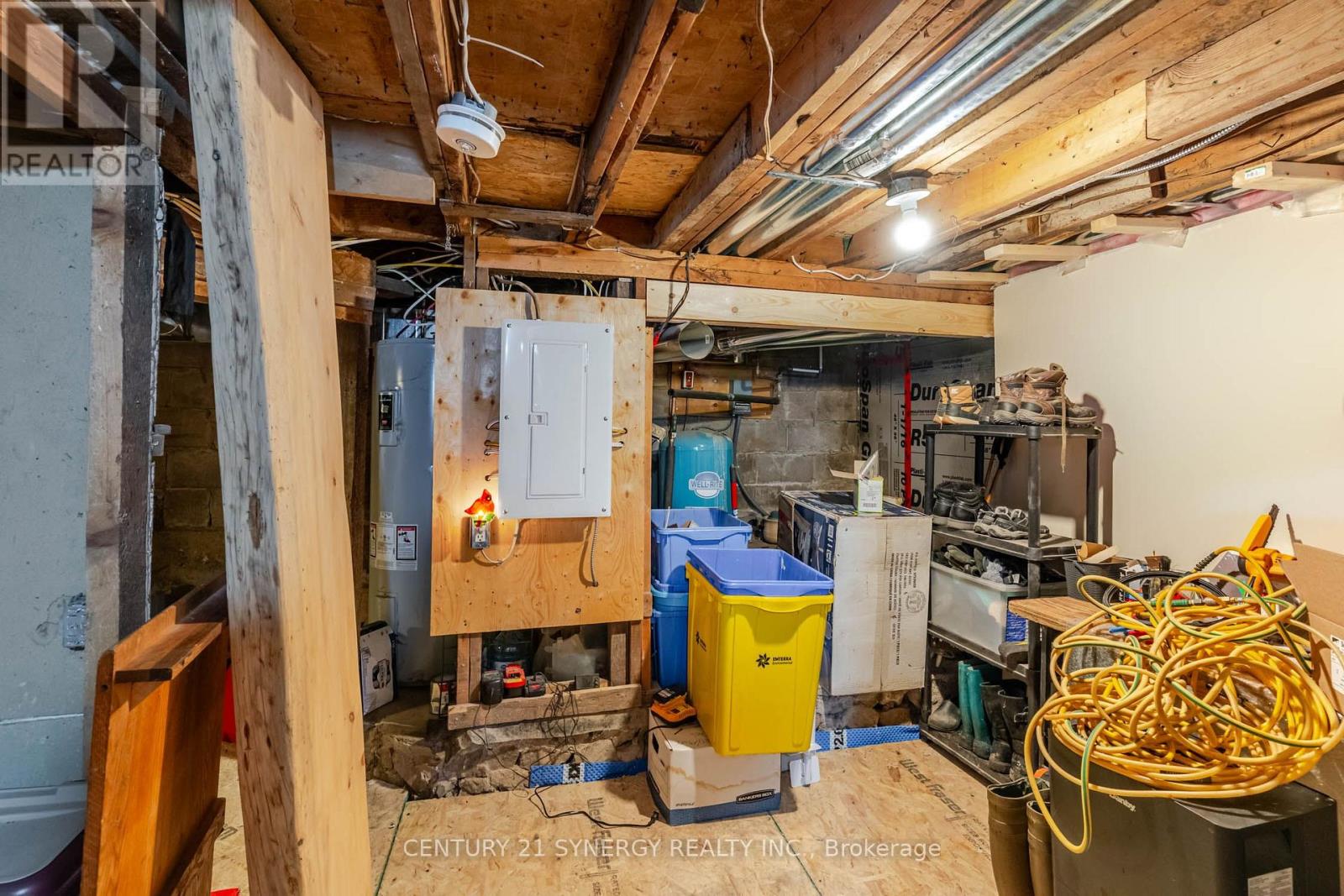 555 Sugarbush Way — photo 34