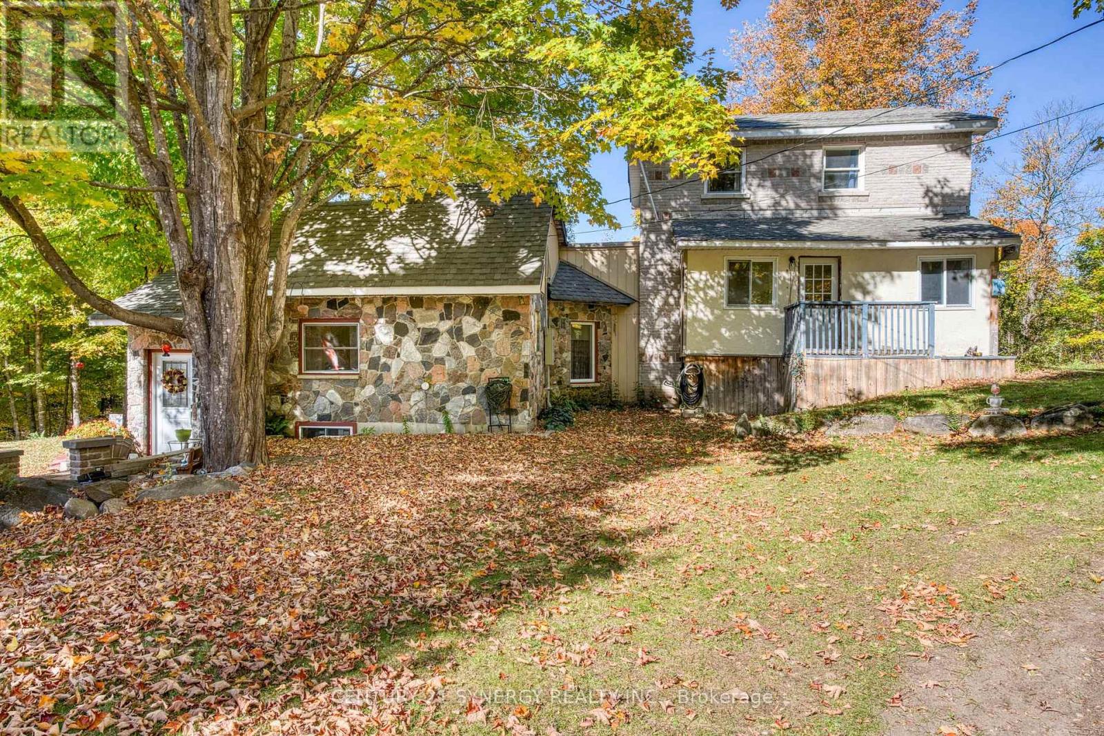 555 Sugarbush Way — photo 39