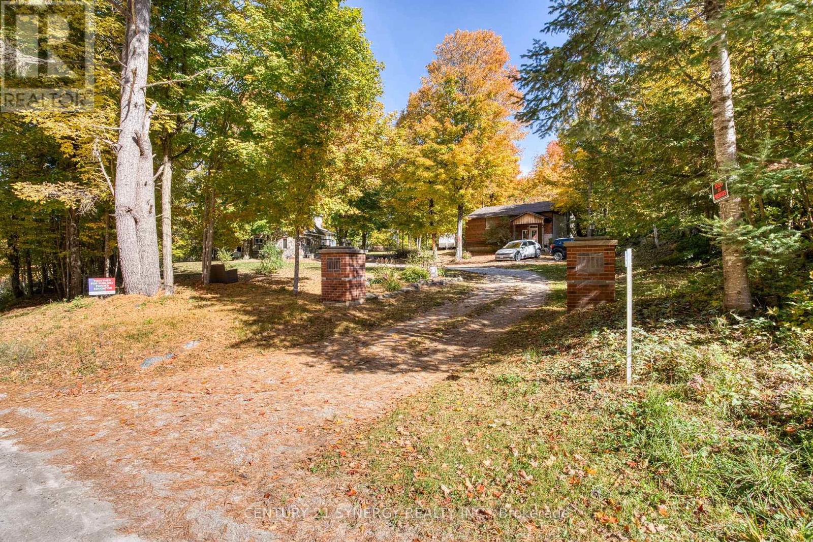 555 Sugarbush Way — photo 45