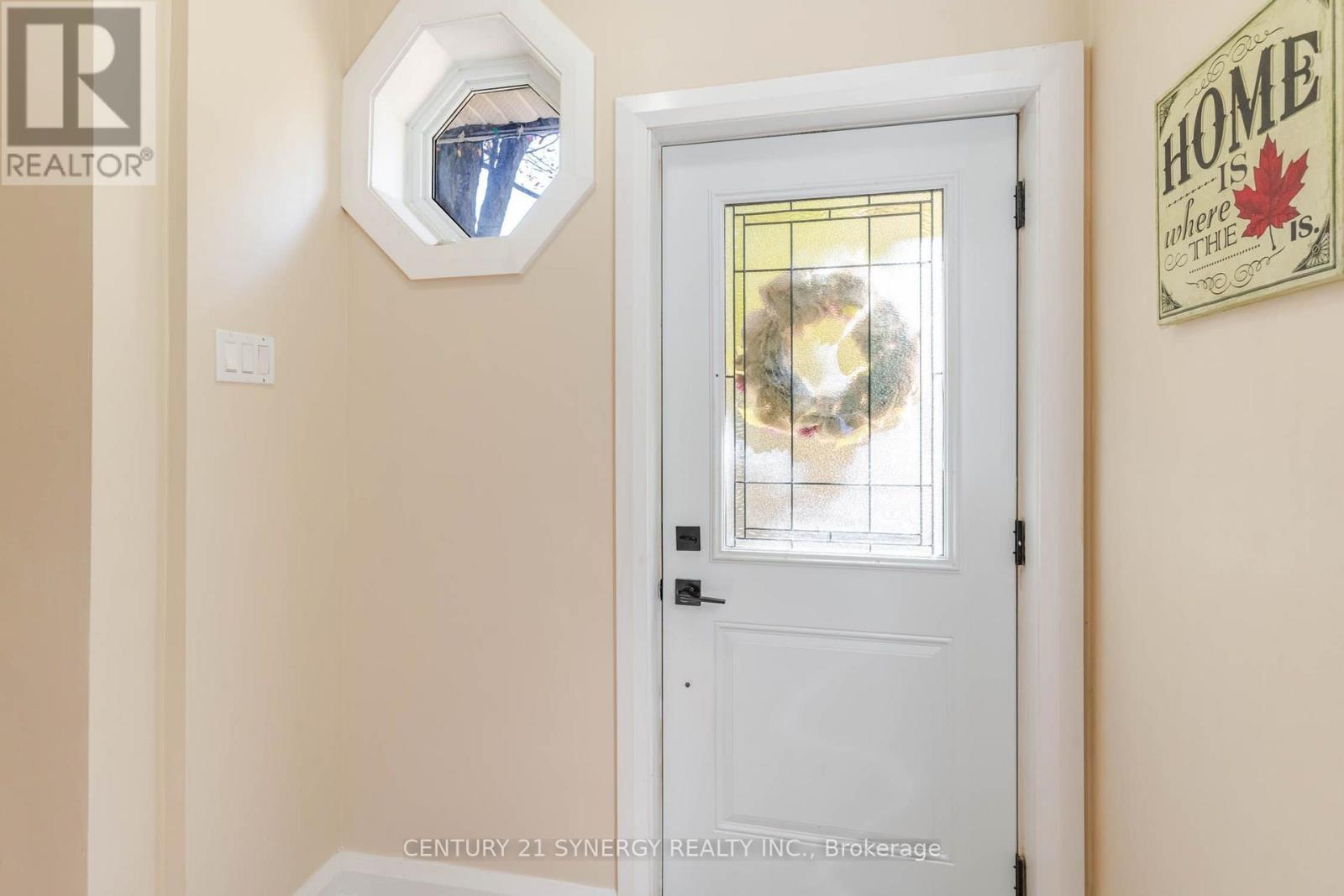 555 Sugarbush Way — photo 8