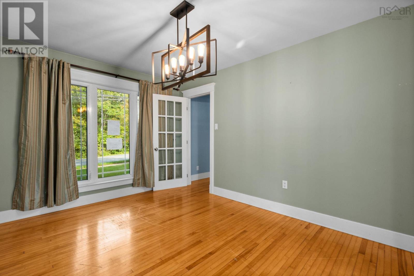 73 Holland Road - 13