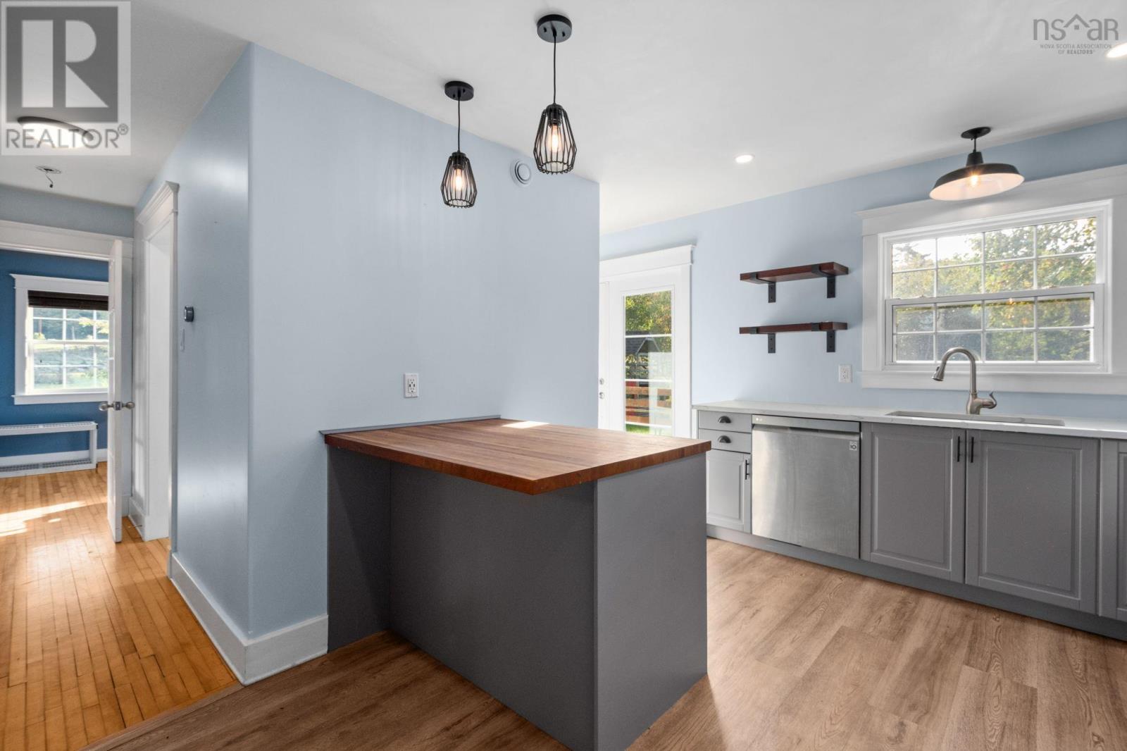73 Holland Road - 17