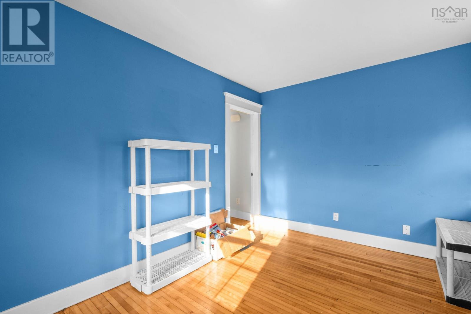 73 Holland Road - 23