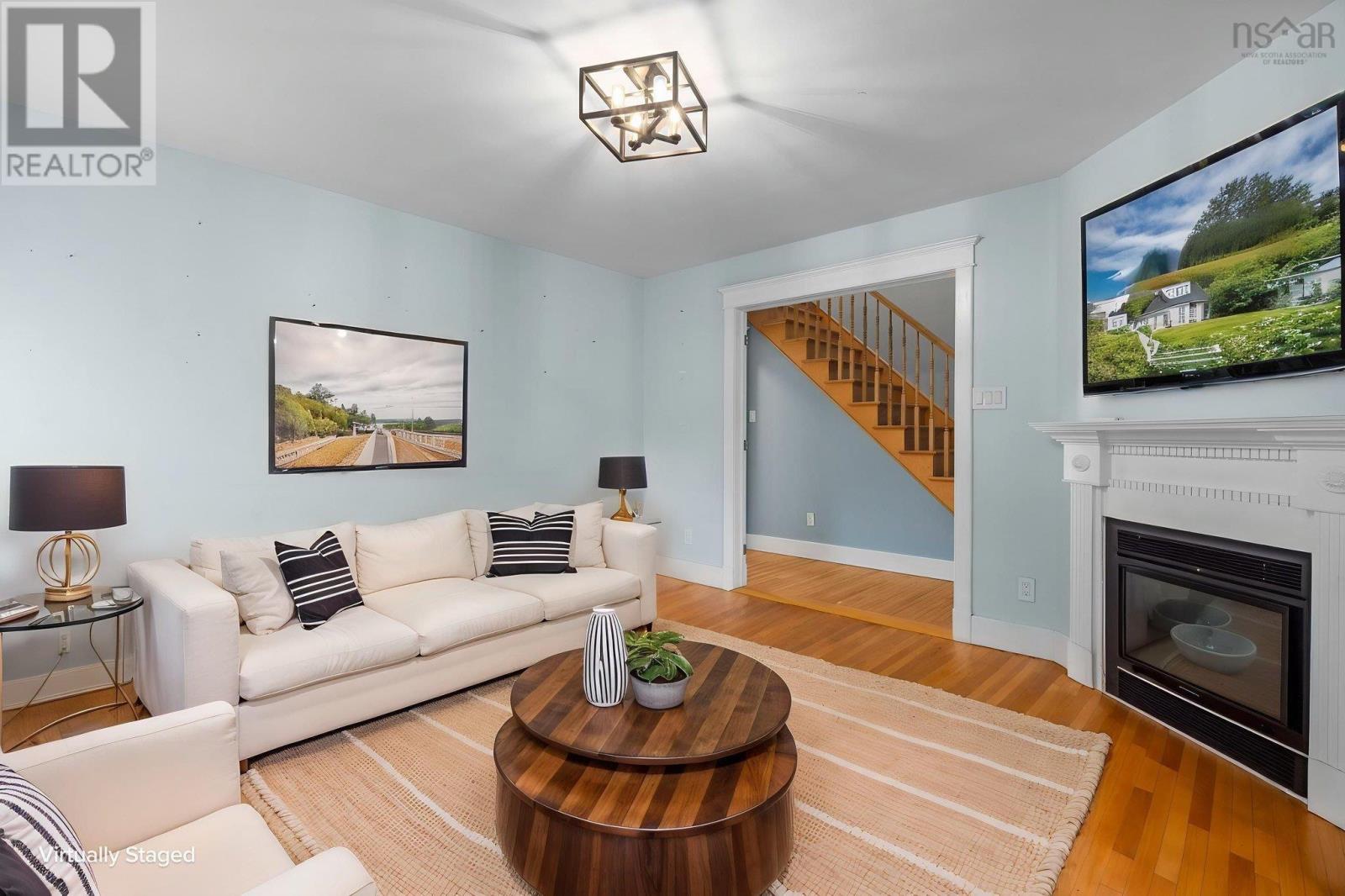 73 Holland Road - 3